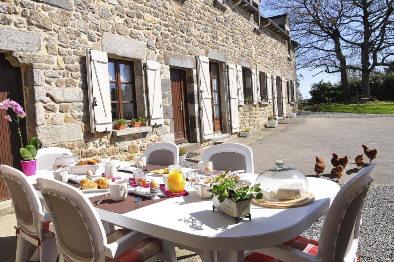 Ty Daou Gwez Bed & Breakfast Irodouer Luaran gambar
