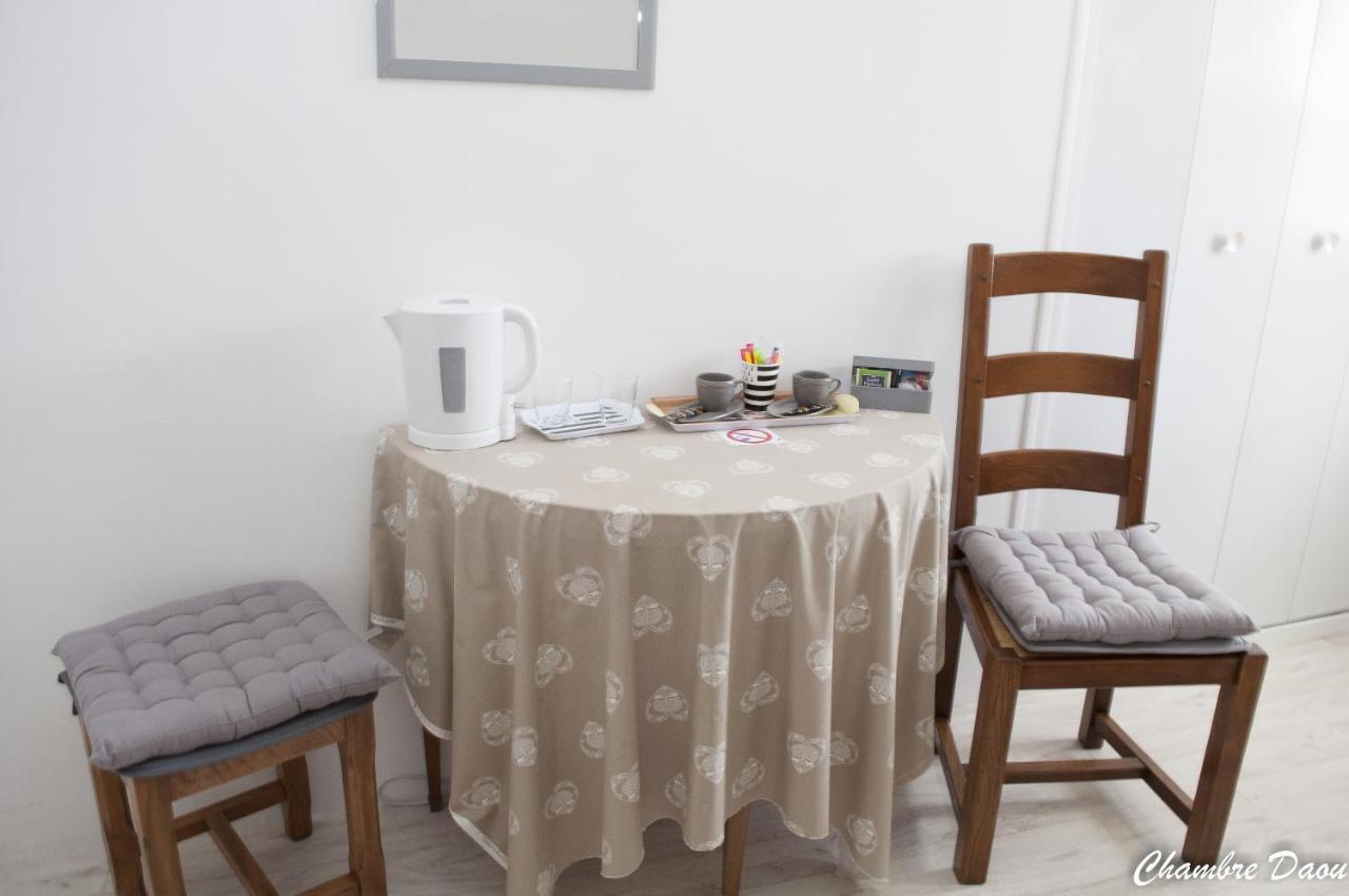 Ty Daou Gwez Bed & Breakfast Irodouer Luaran gambar
